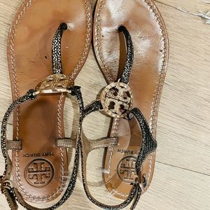 Womesns Tory Burch sandals